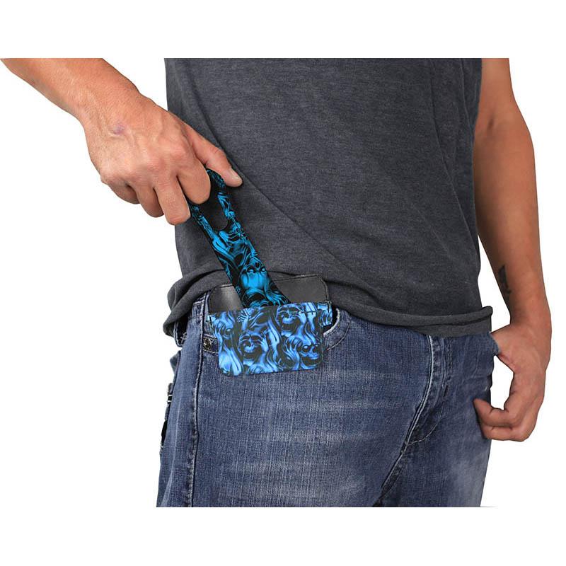 Dekopokit in Men's Front Pocket